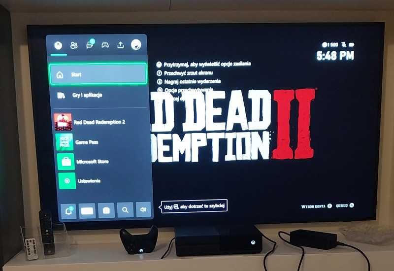 Konsola Xbox One 500 GB + Kinect + Pad + Gry