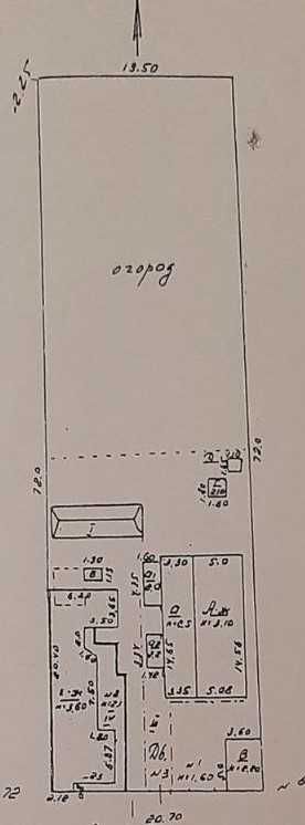 (4) Продам ветхое строение на участке 18 соток.