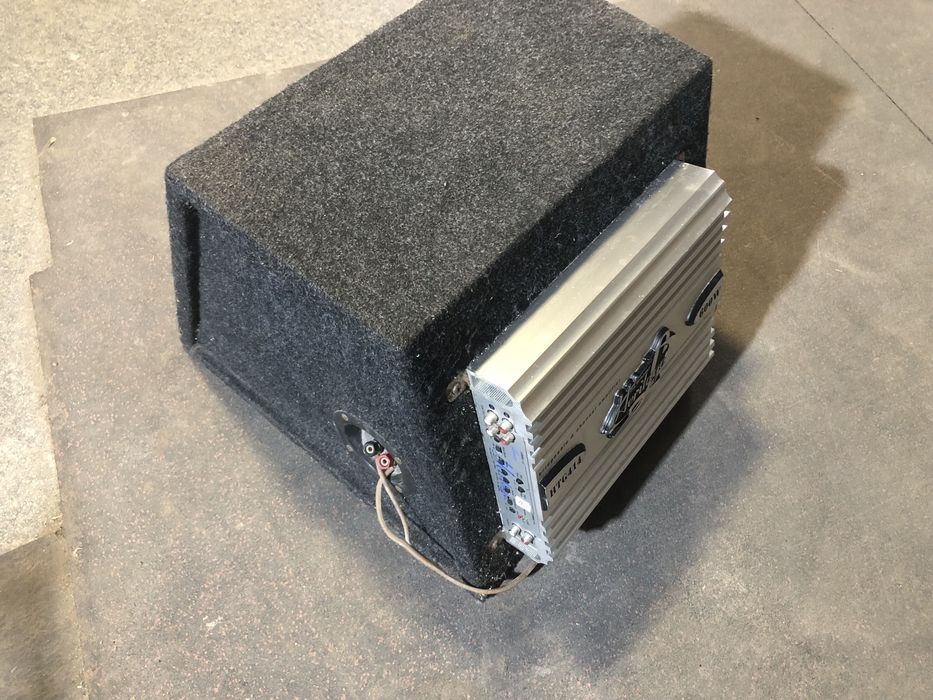 Автомобильный сабвуфер Heartz es300 700 watt + усилитель Lanzar