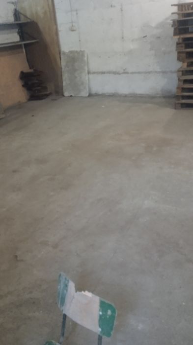 Сдам гараж ангар на ХТЗ ртс .