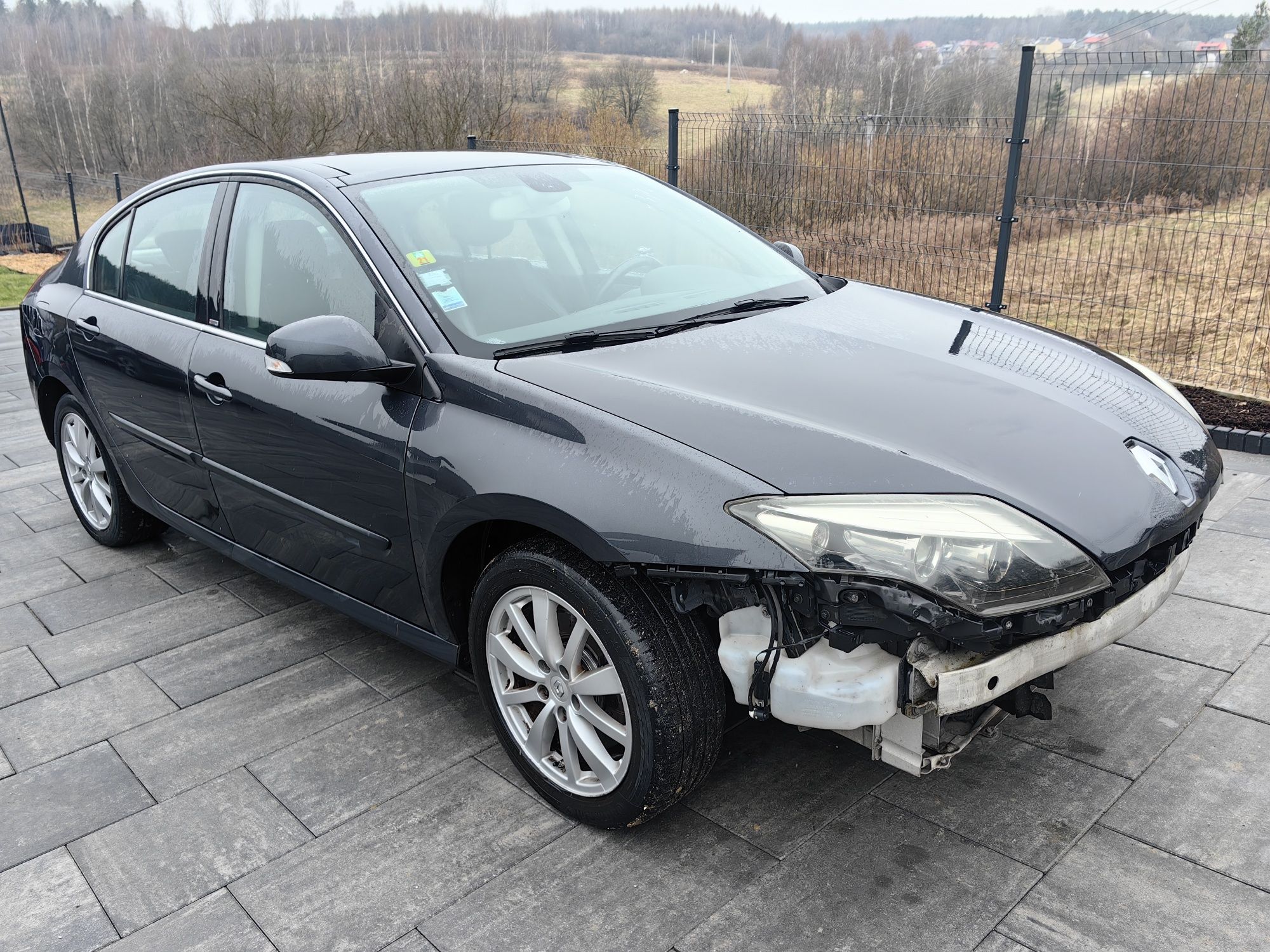 Renault laguna 4 control 2.0 DCI 150 koni 2012 rok