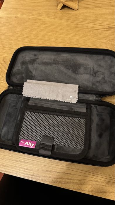 Asus Rog Ally Z1 Extreme como novac/ garantia!