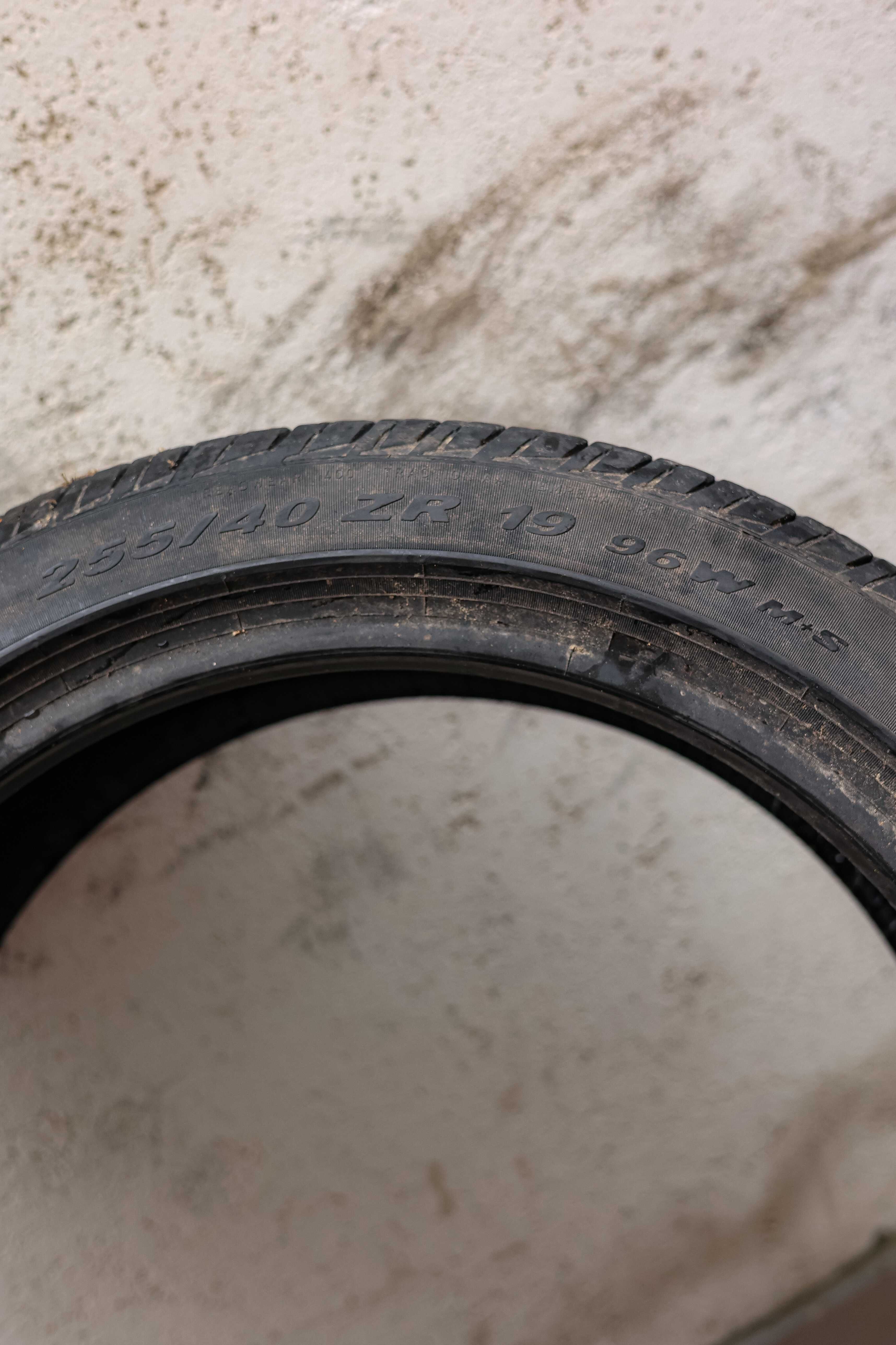 2щь шины PIRELLI P ZERO 255/40/R19 Лето Пара Резина