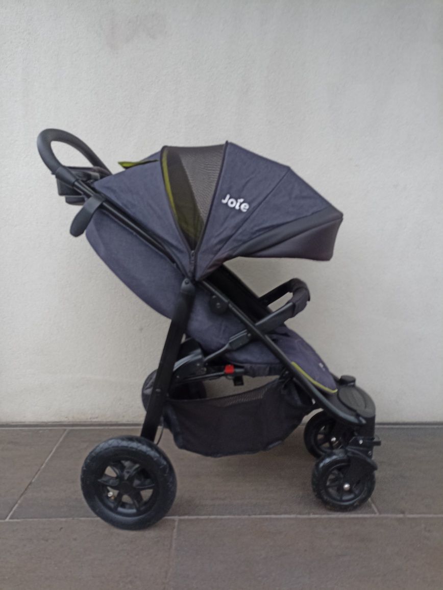 Wózek spacerowy joie litetrax 4 air