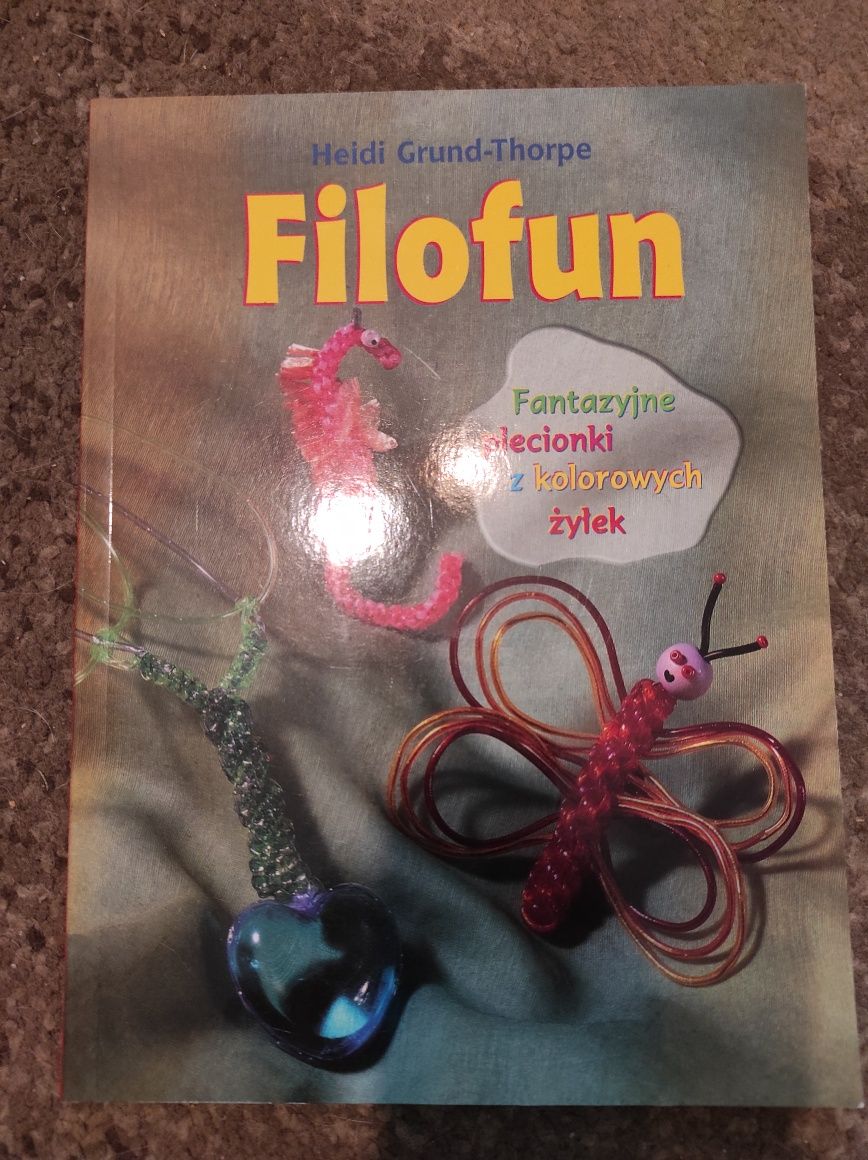 Filofun. Fantazyjne plecionki z kolorowych żyłek.