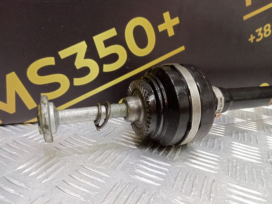 Піввісь задня ліва привідний вал шрус BMW X7 G07 полуось левая БМВ Г