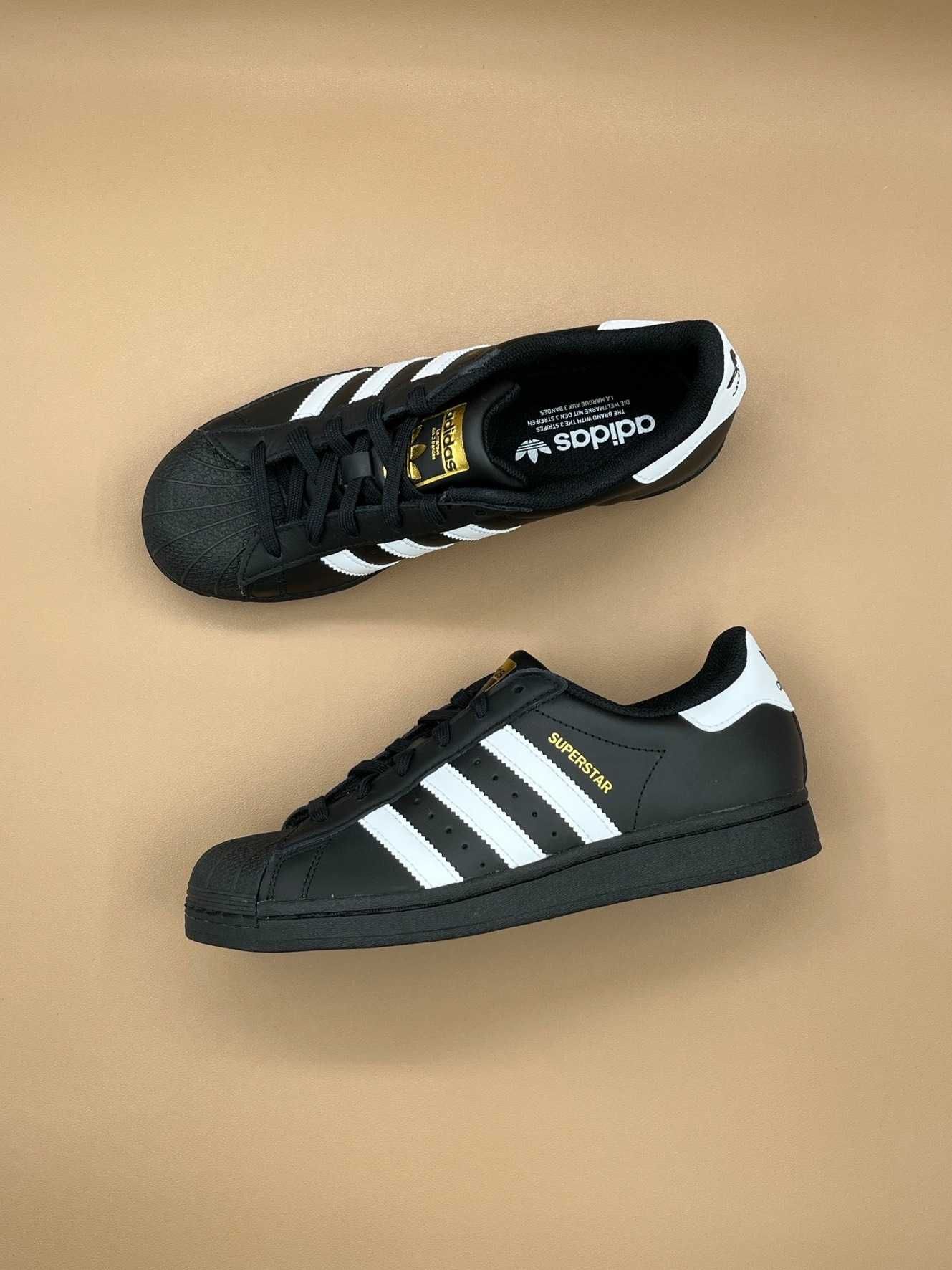 Buty damskie Trampki adidasSuperStarCzarny r.42