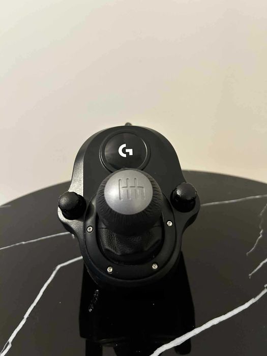 Logitech G29 w pełnym zestawie z Wheel Stand Pro+ hydrołapa w gratisie