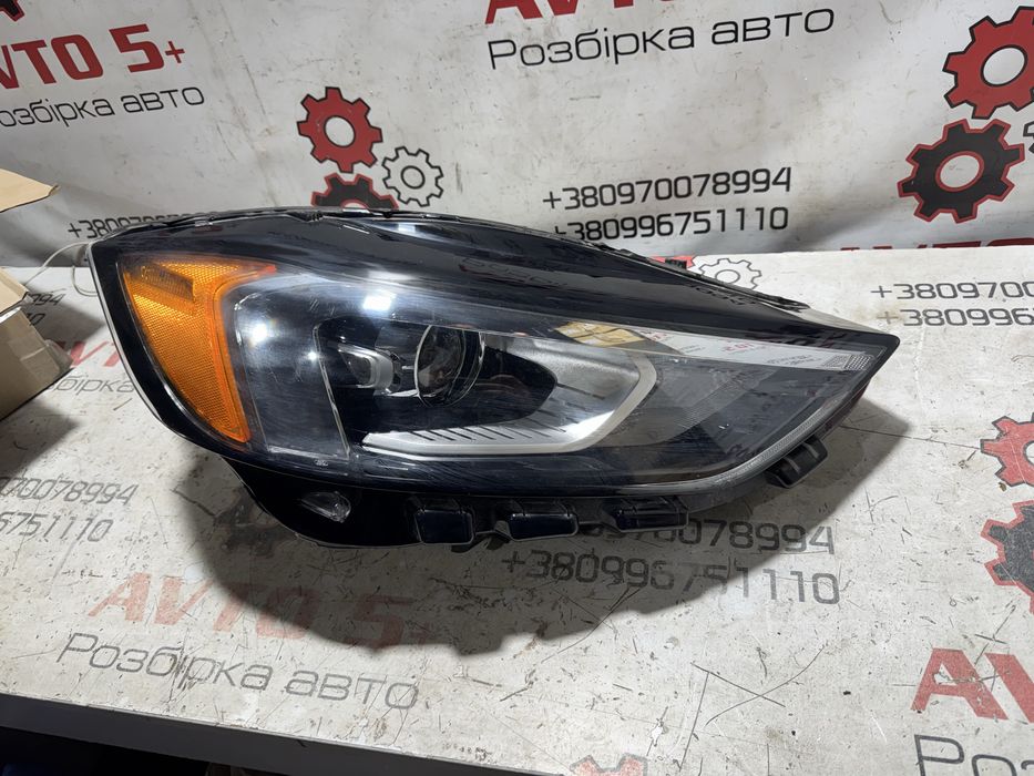 Фара передня права ліва Ford Edge