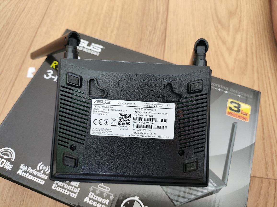 Asus RT-N12+ Router 3 w 1 Wireless-N300