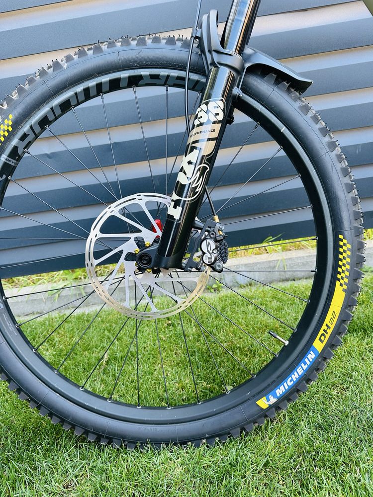 Rower  Dartmoor Thunderbird Super Enduro L size  DH/enduro 29