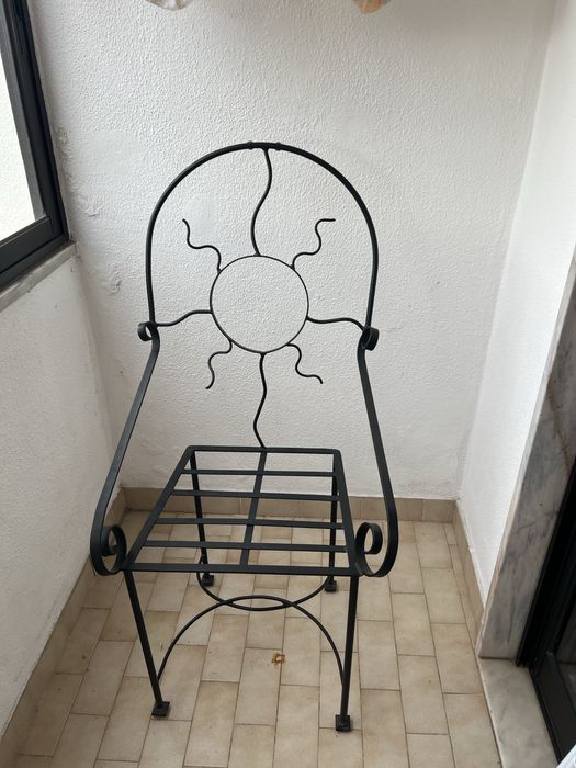 Cadeira ferro preta