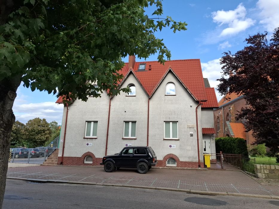 Nieruchomości na sprzedaż