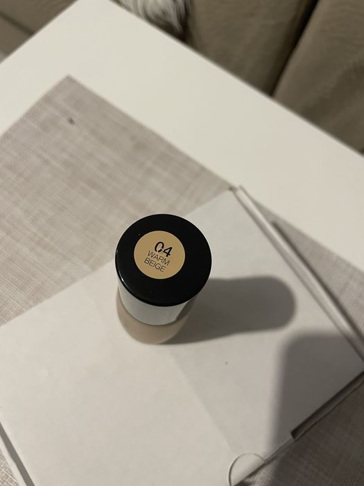 Тональна основа IsaDora spf 20