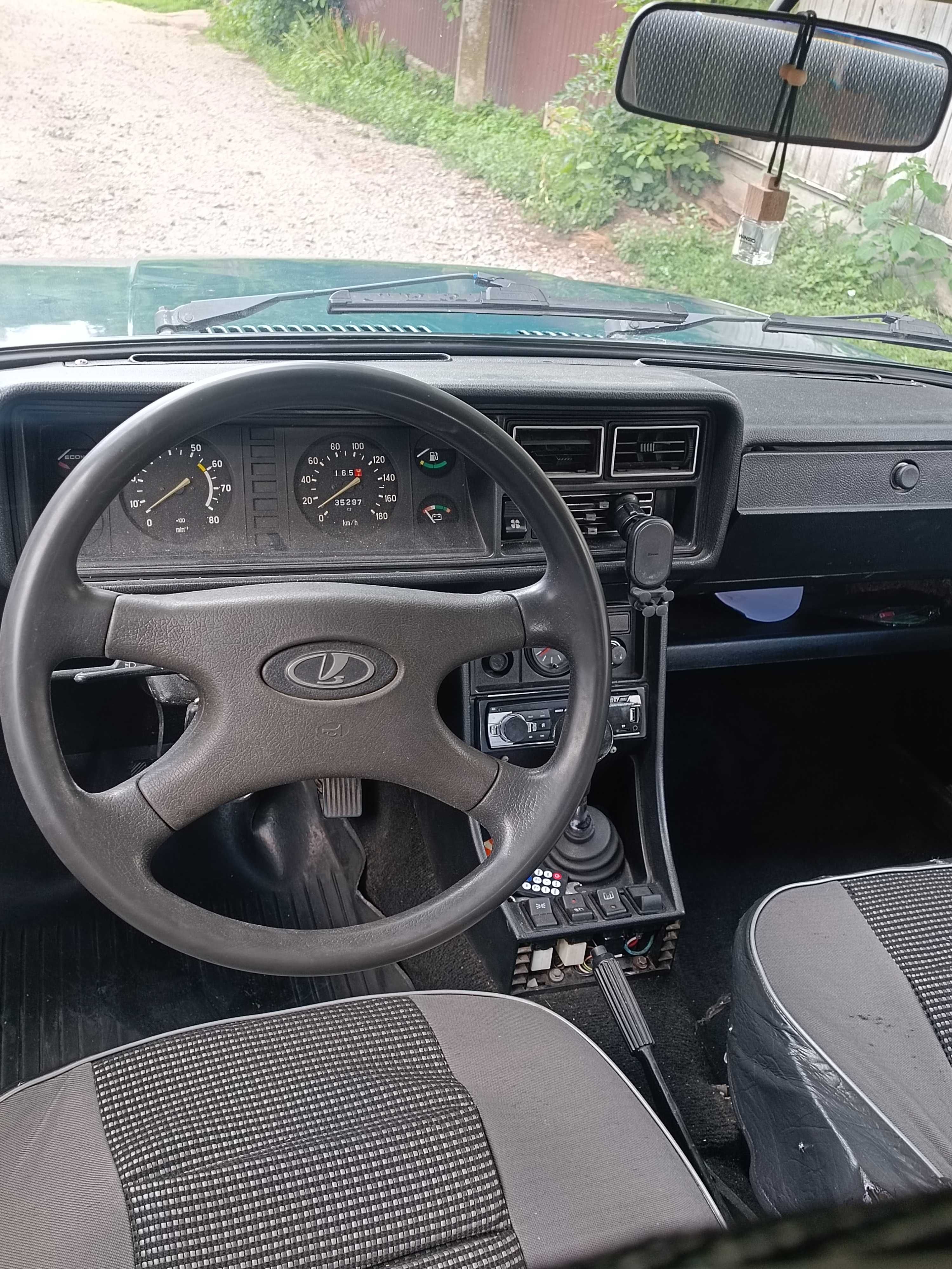 Автомобіль ВАЗ 2107