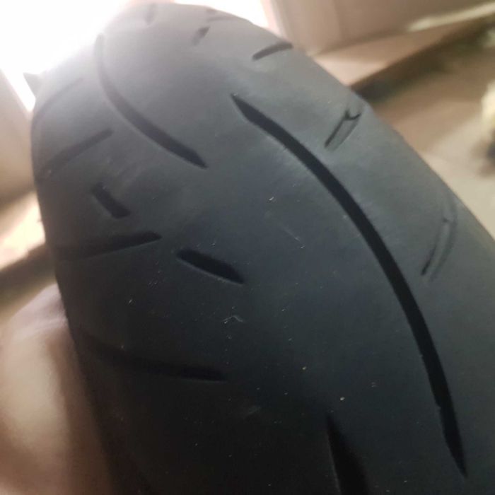opona nr c21 roadtec z8 metzeler 120/70-17  przod przednia