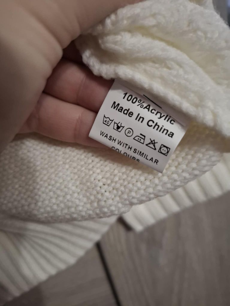 Sweter zimowy damski