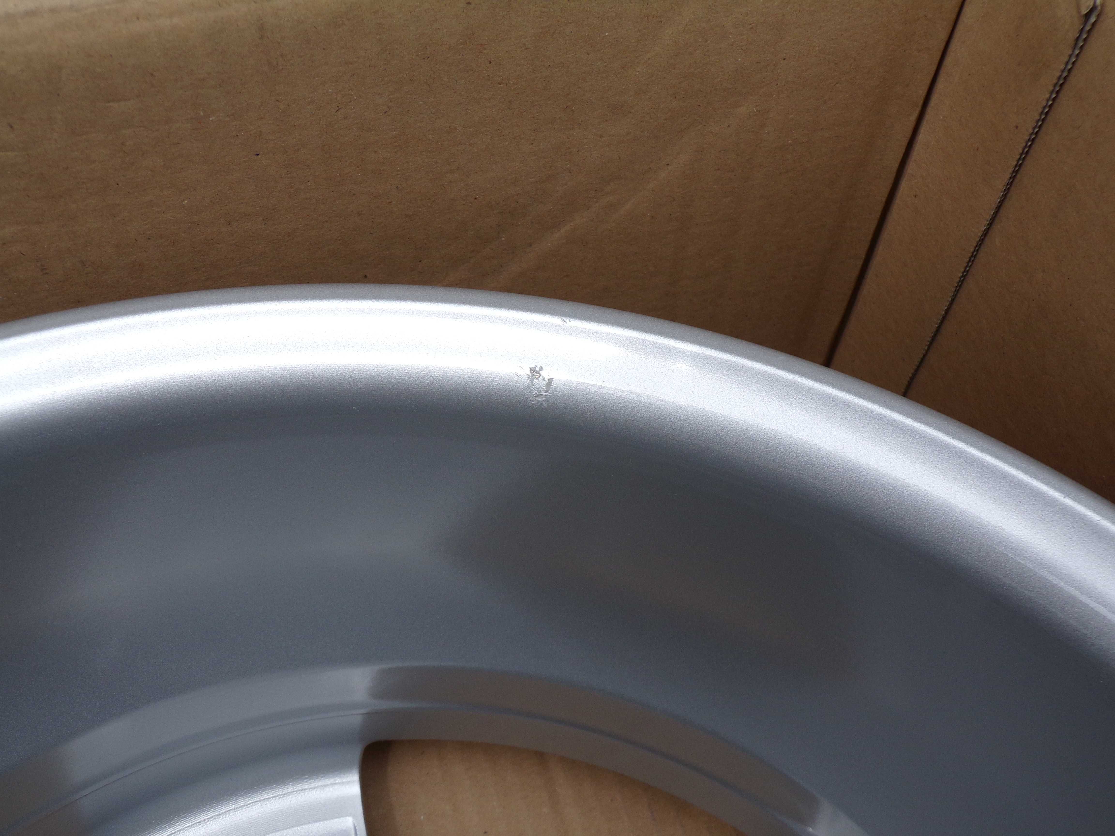 Felgi aluminiowe Dezent TX 16 5x114,3 et38 Dacia Renault Nissan Toyota