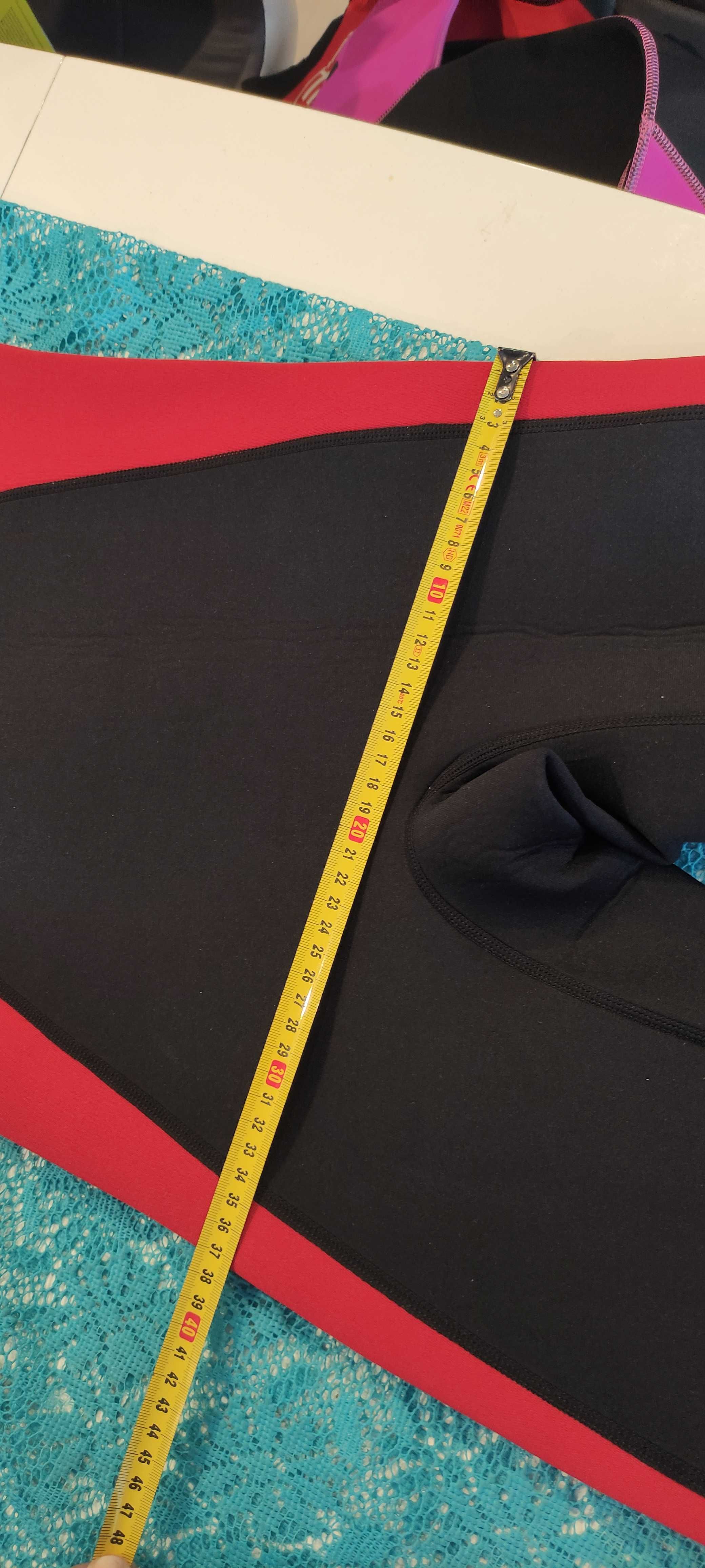 Strój kąpielowy pianka r. 140/146