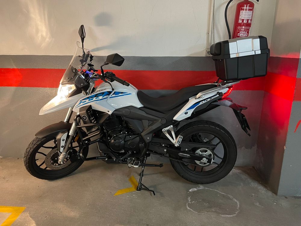 Mota Vortex RX1 2022 + Capacete