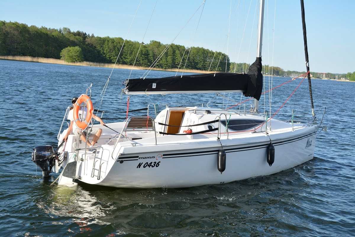 Czarter jachu żaglowego Maxus 28 Mazury