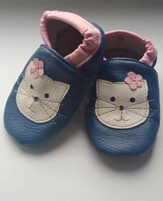 Pantofle kapcie dla dziewczynki 23