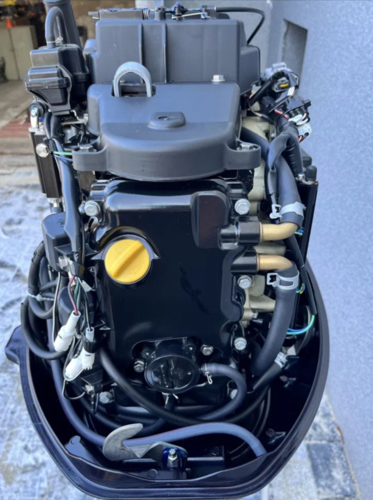 Tohatsu  MFS 30 CS. Лодочний мотор Тохатсу 30.