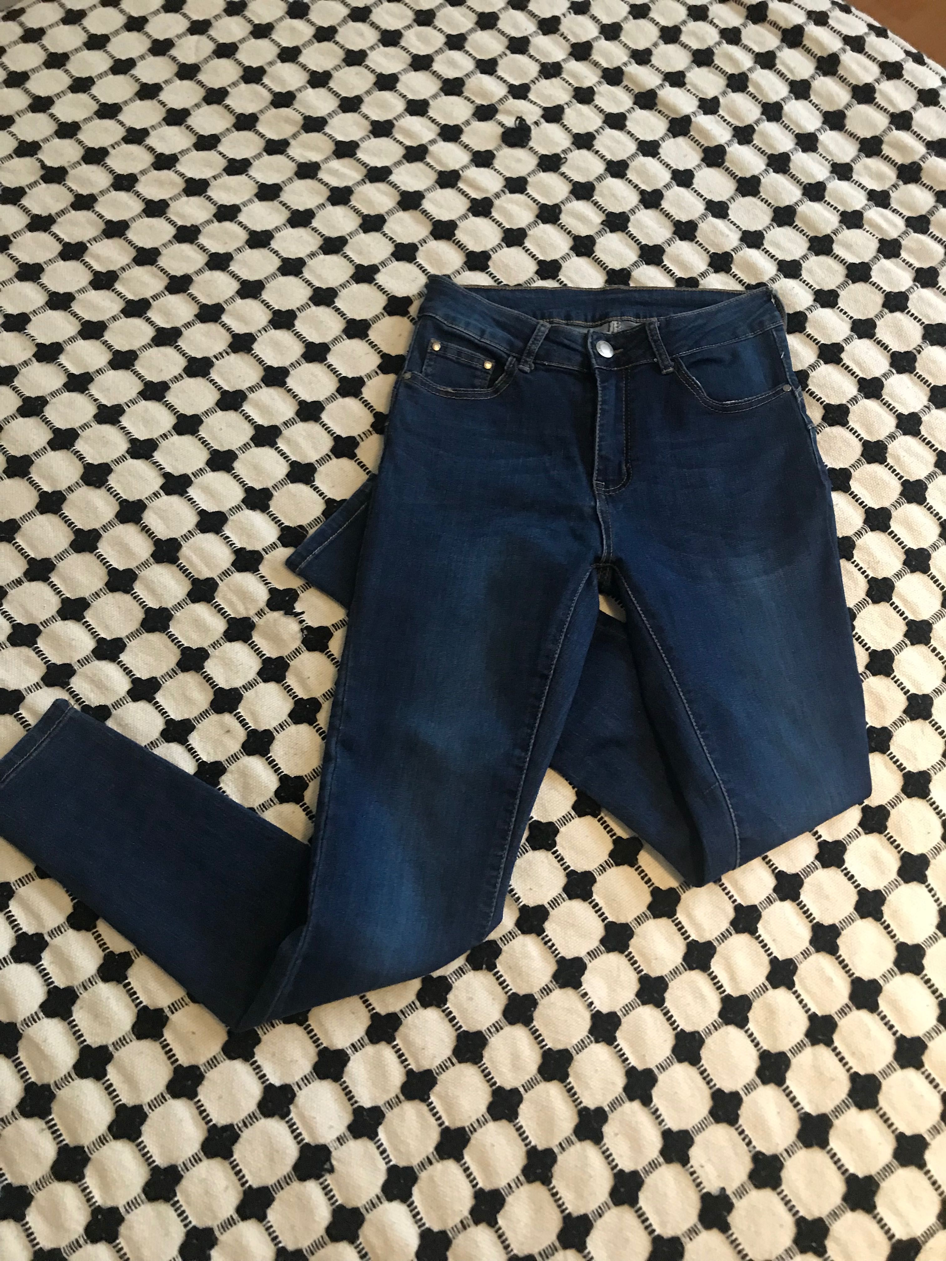Nowe spodnie jeansy push-up 36 S