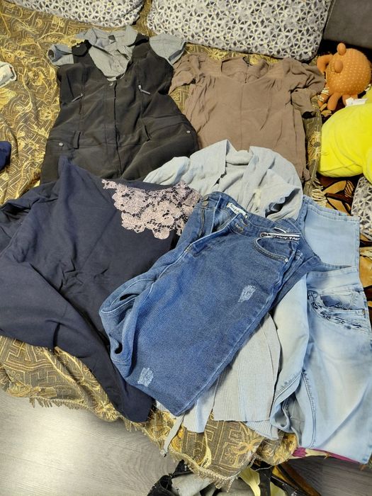 Продам жіночий одяг на вагу