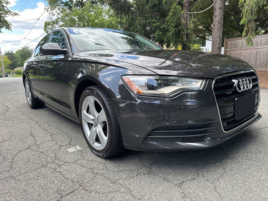 Audi A6 quattro Premium Plus      2012