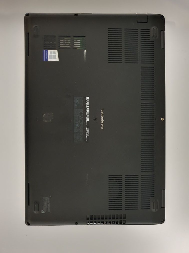 Dell Latitude 5401 i7 / SSD 512GB / 8GB RAM — под ремонт или донор