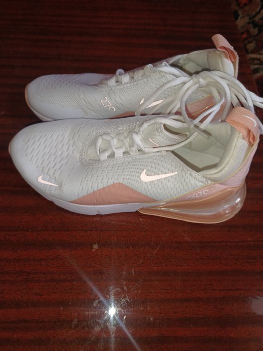 Продам кросівки найк