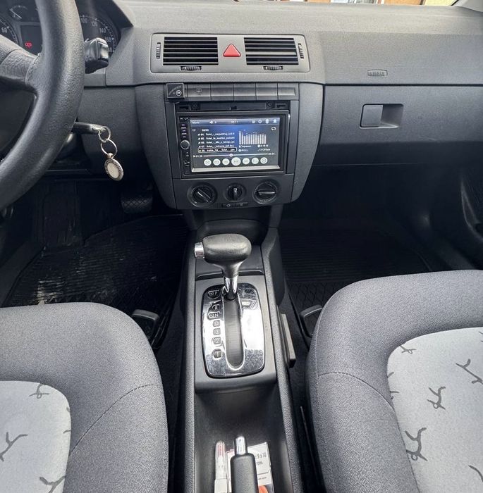 Шкода Фабія 2002 рік 1,4 газ бенз