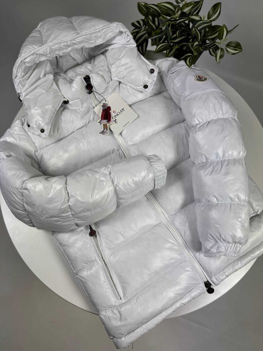 Пуховик Moncler Maya