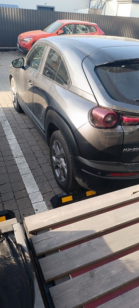 Mazda  m x -  3 0