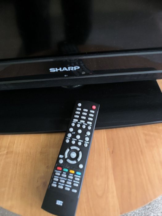 Telewizor Sharp 27 cali