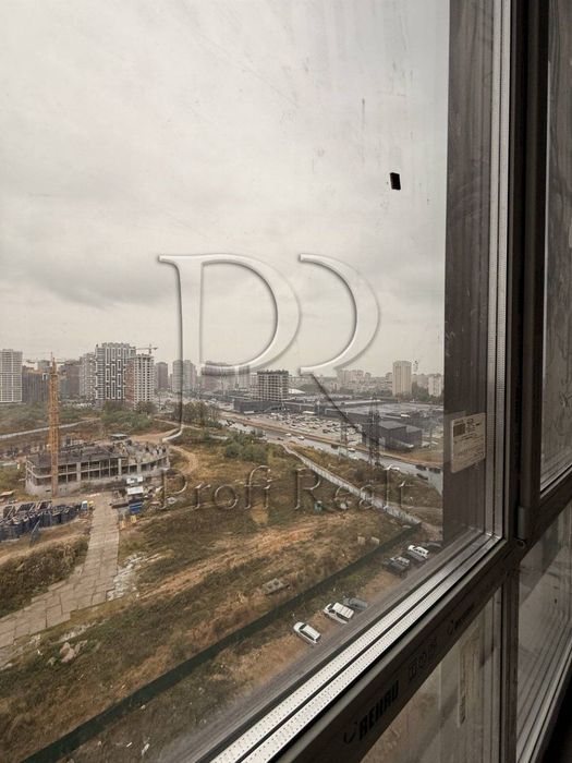 Продаж 4 кімн. квартири ЖК Варшавський/Родини Крістерів/Ретровіль