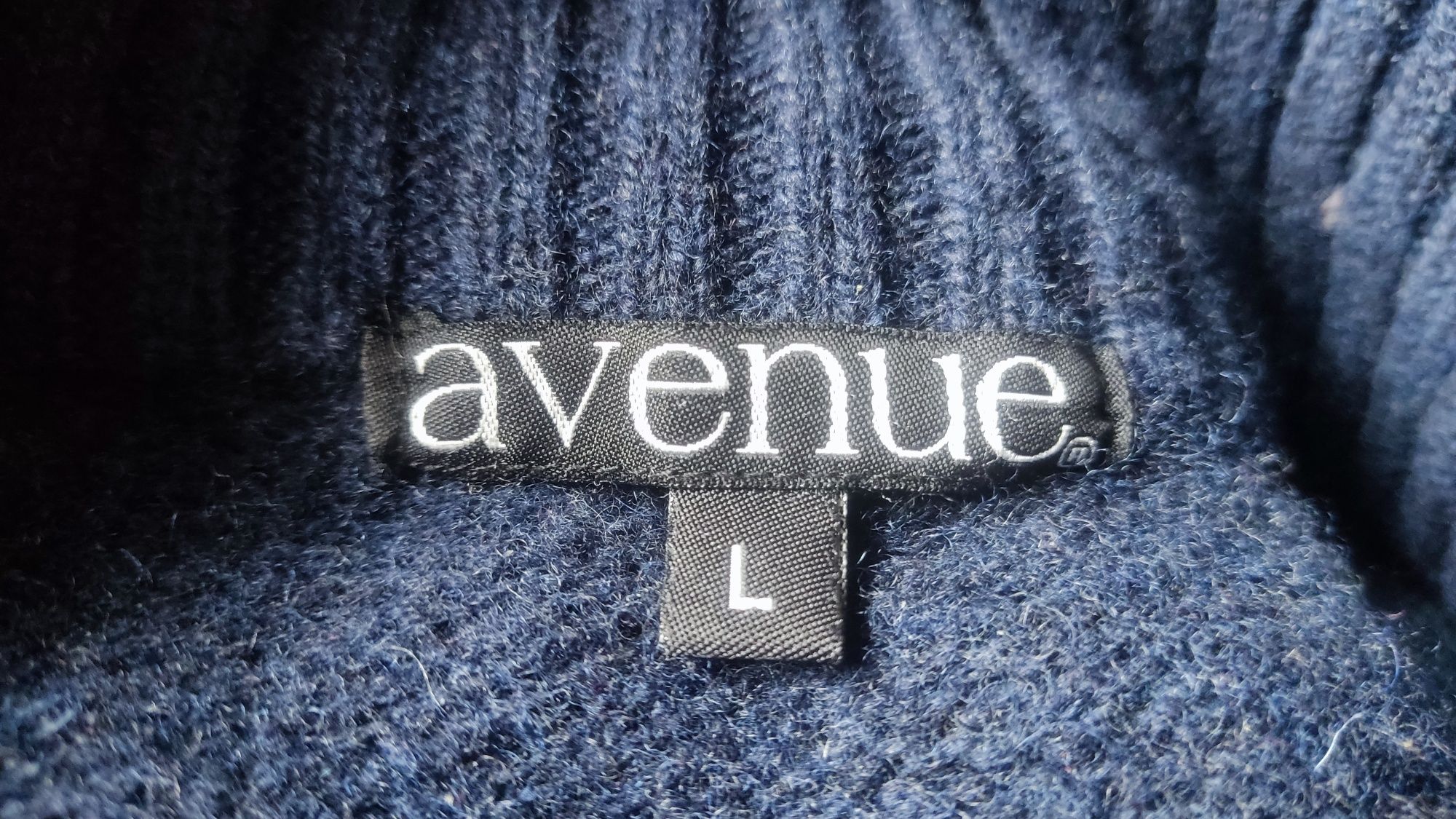Sweter 100% wełna Avenue 100% Wool r.L