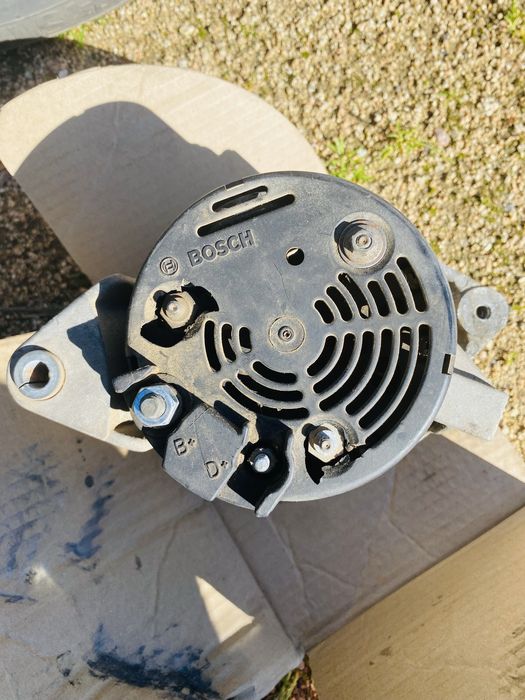 Alternador bosch Opel corsa B 1.2 gasolina