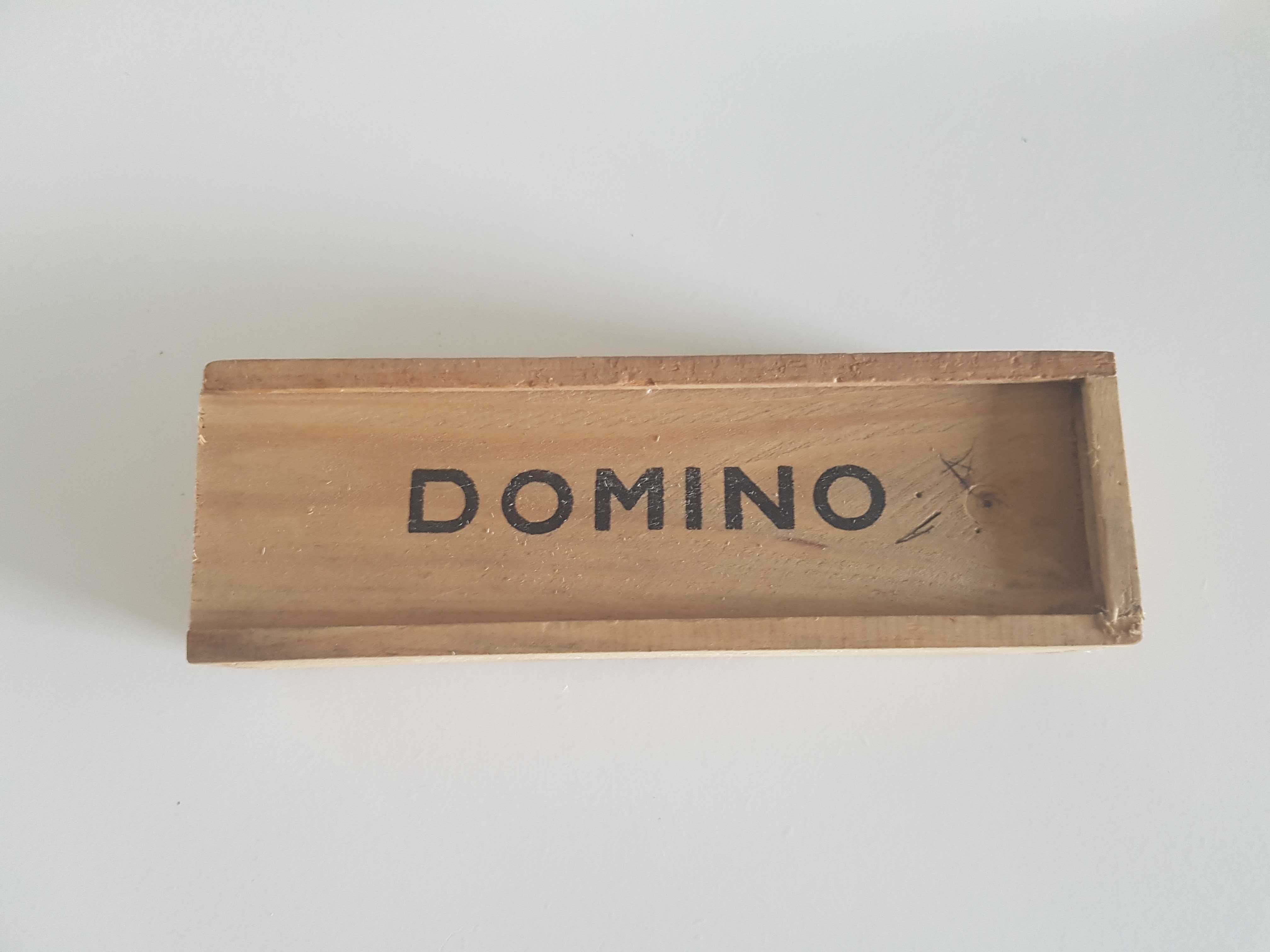 Gra Domino drewniane etui i klocki piekne wydanie