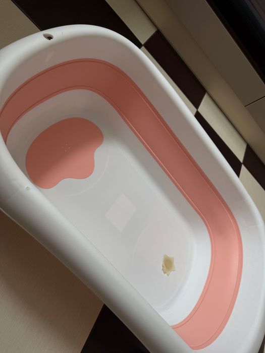 Ванночка для немовлят