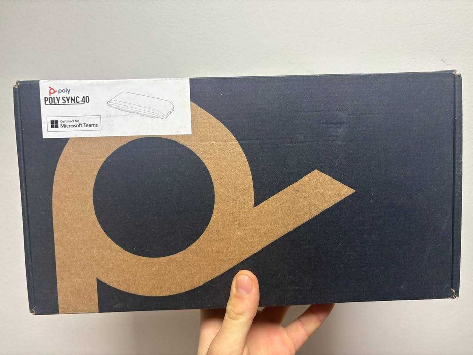 Спікерфон Poly Sync 40.