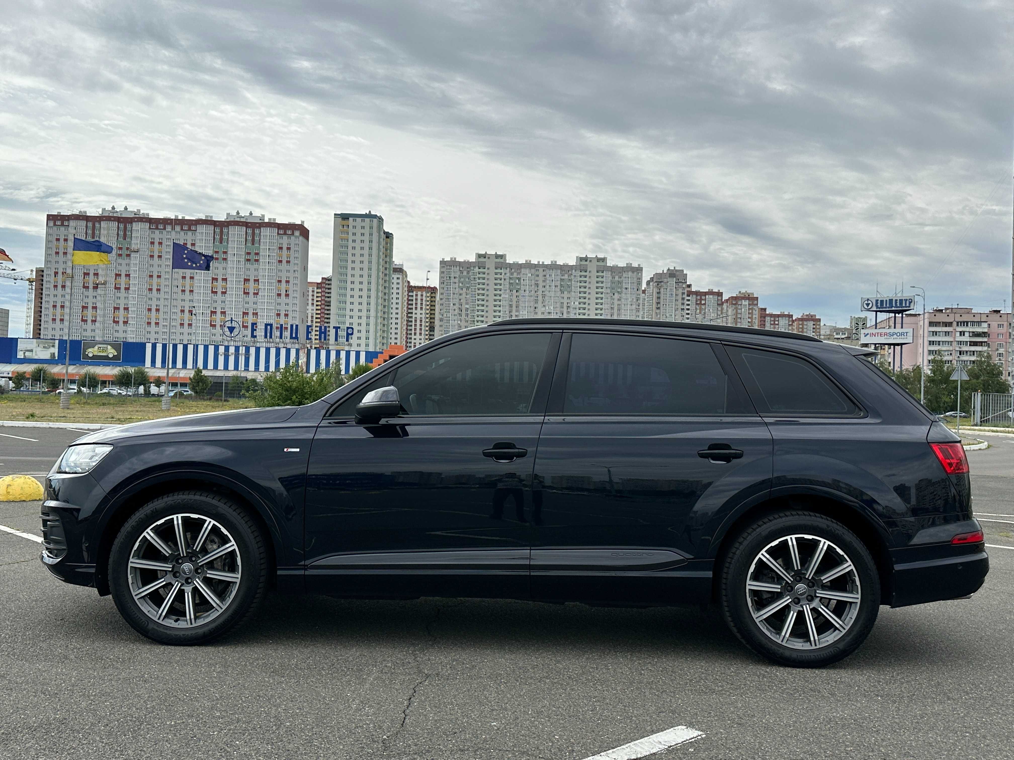 Audi Q7 3.0TDI V6 S Line