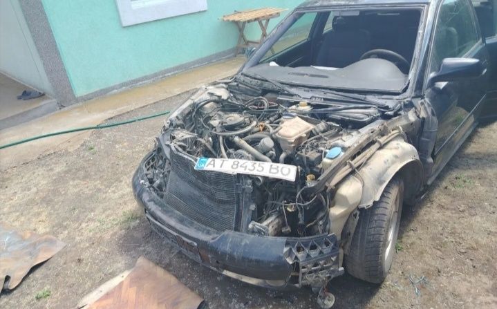 Ауді а4б5 рестайлінг 2000р.газ бензин вписаний