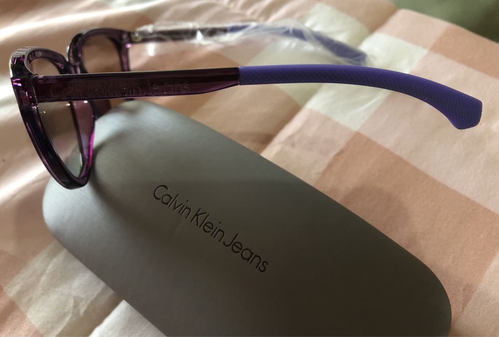 Óculos sol original calvin klein NOVO