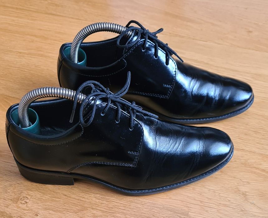 Buty, pantofle skórzane dla chlopca rozm 32