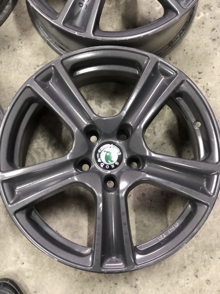 Диски R17,5x112 VAG