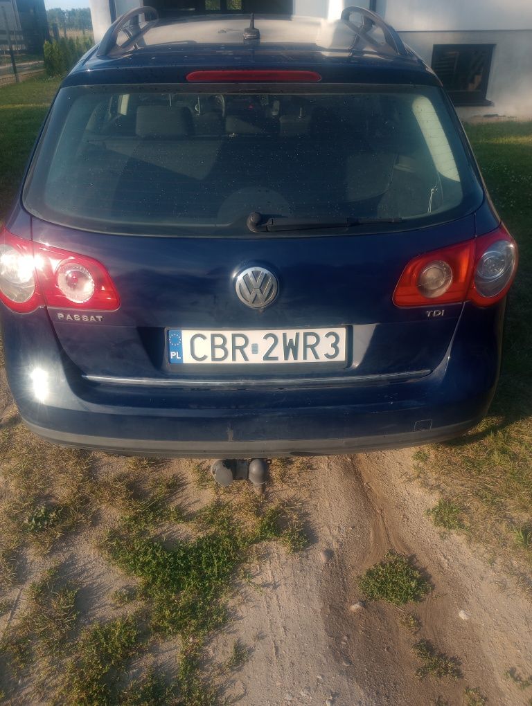 VW Passat B6 1,9 TDI kombi 2006 cena