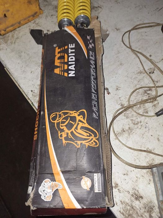 Продам пружини задні скутер вайпер