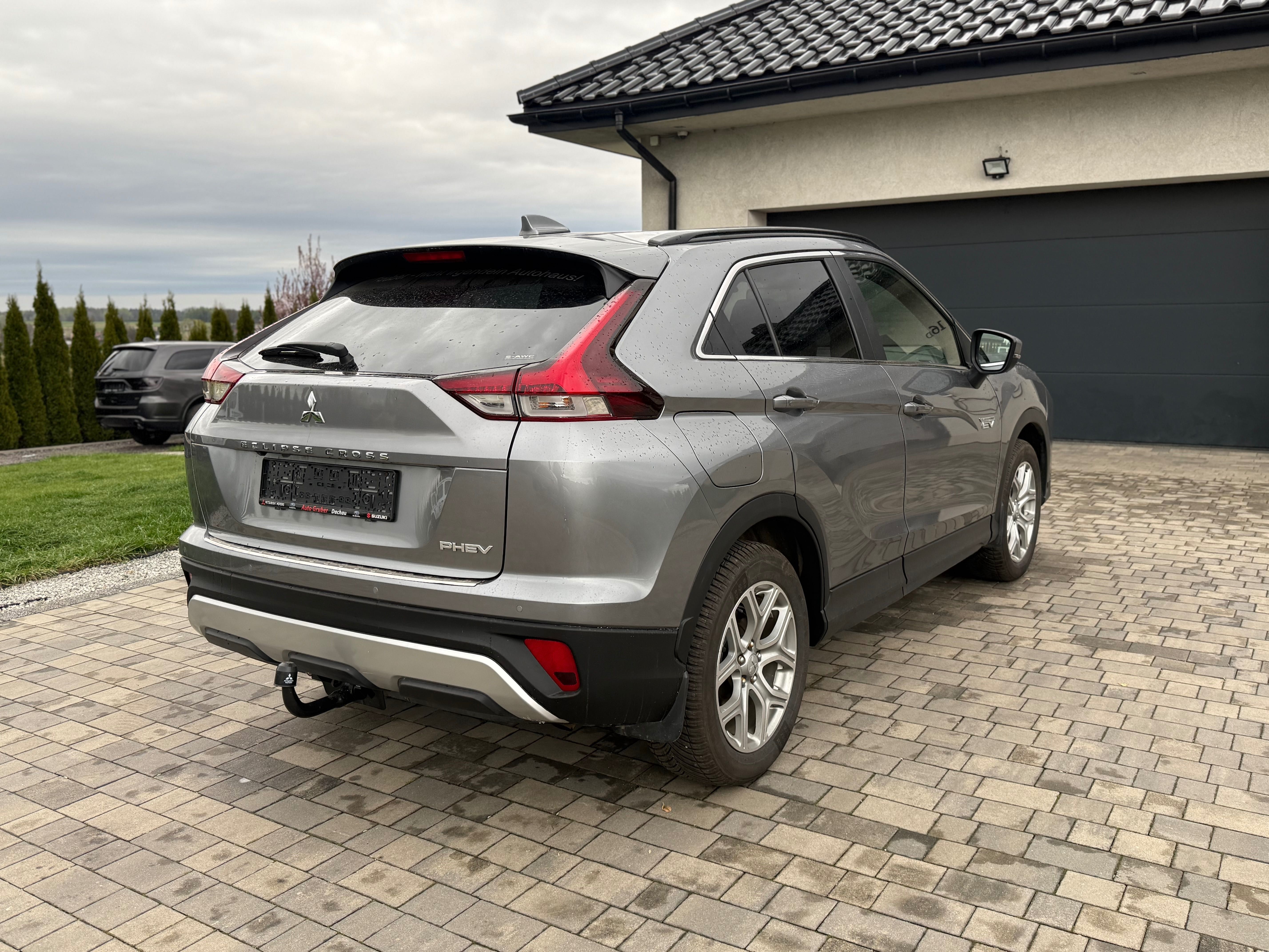 Mitsubishi Eclipse Cross 2.4 Hybryda Plug-in 4x4 31 000 km